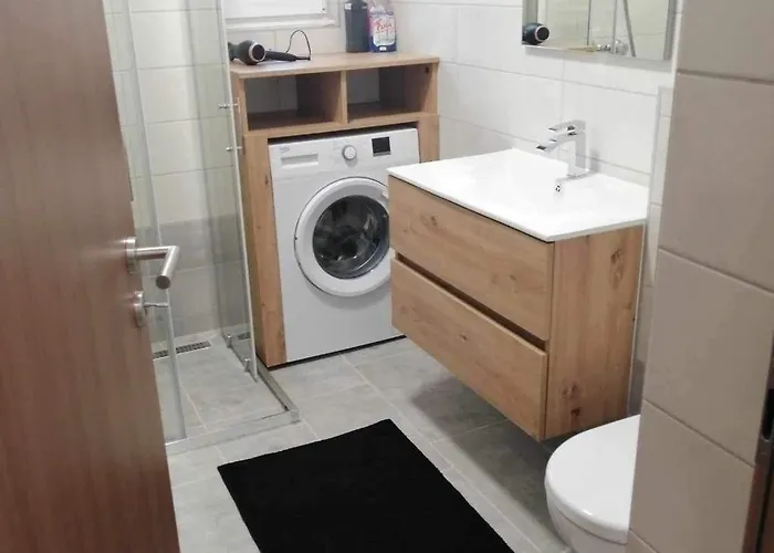Apartment Honved